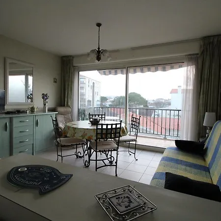 Pastourelle Apartment *